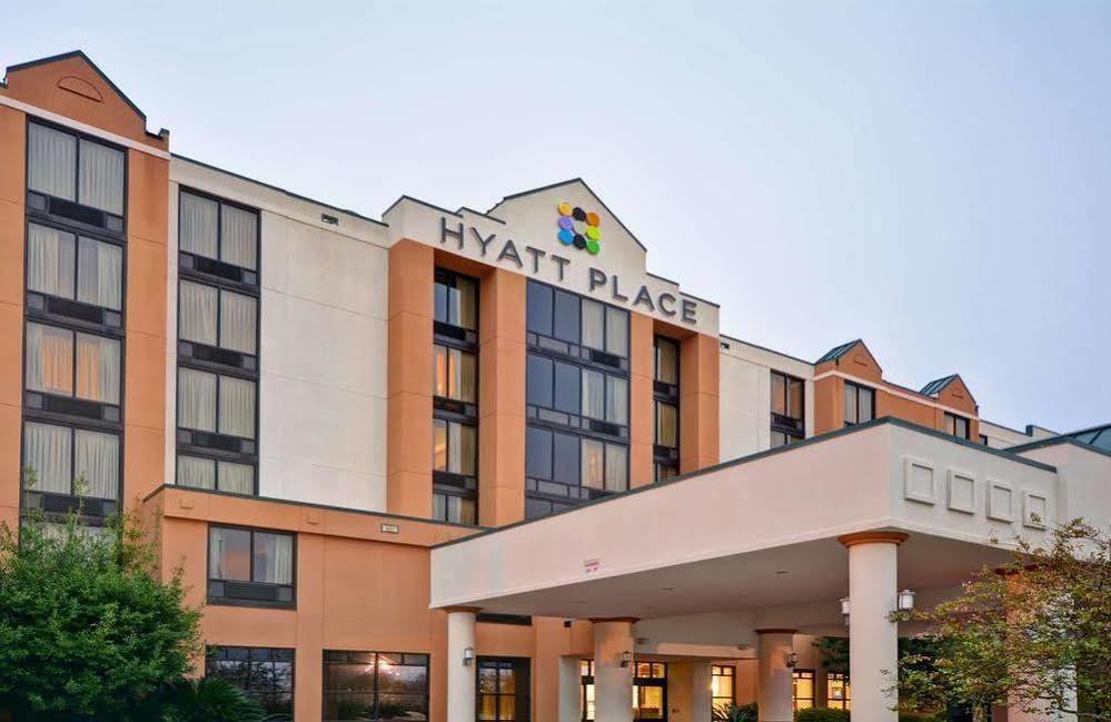 Hyatt Place Atlanta Alpharetta North Point Mall Hotel Exterior photo