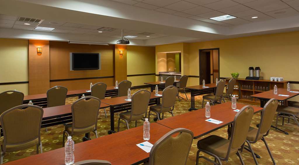 Hyatt Place Atlanta Alpharetta North Point Mall Hotel Facilities photo